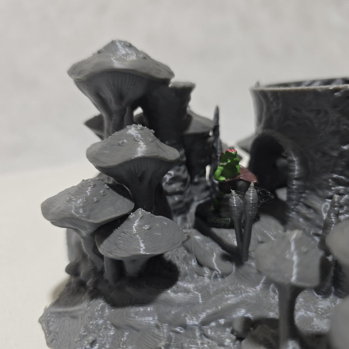 Sporekeeper’s Mushroom House – 3D Printed Unpainted PLA Building for Tabletop RPGs, DnD, Pathfinder & Wargaming