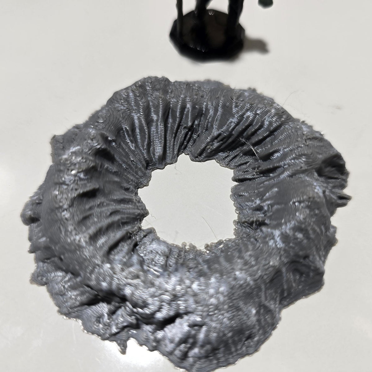 Sand Maw Sinkhole – 28mm Terrain Crater