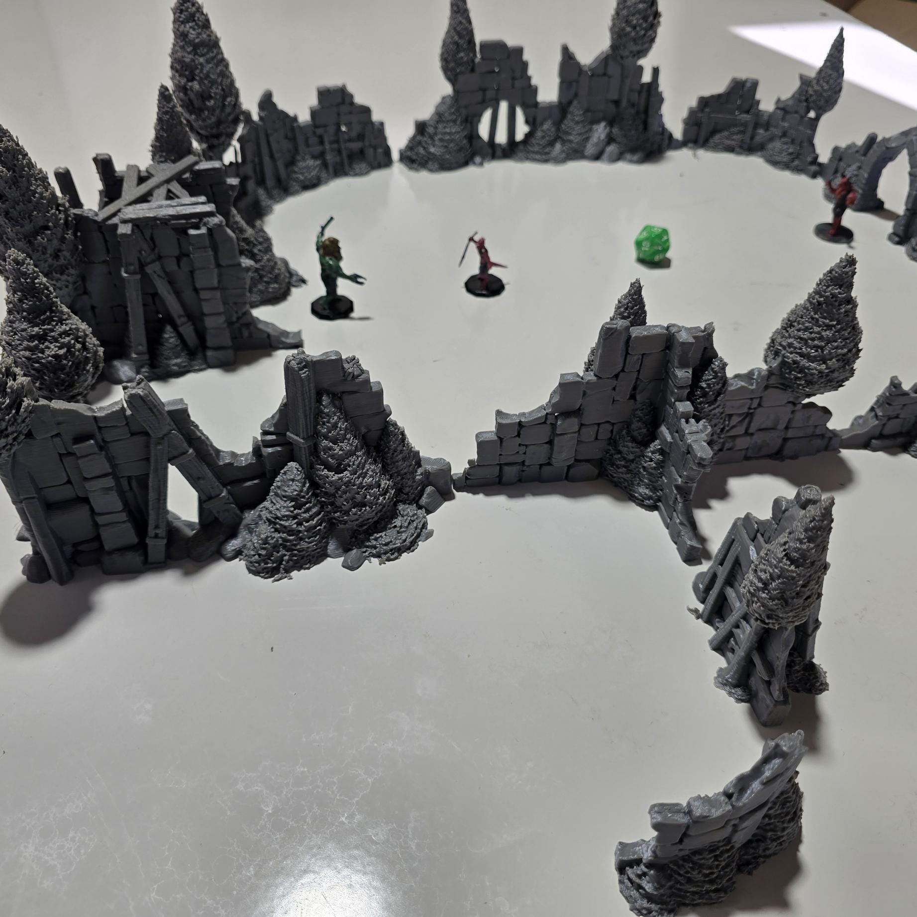 Forest Ruins Terrain Set: 28mm DnD Wargaming Scatter