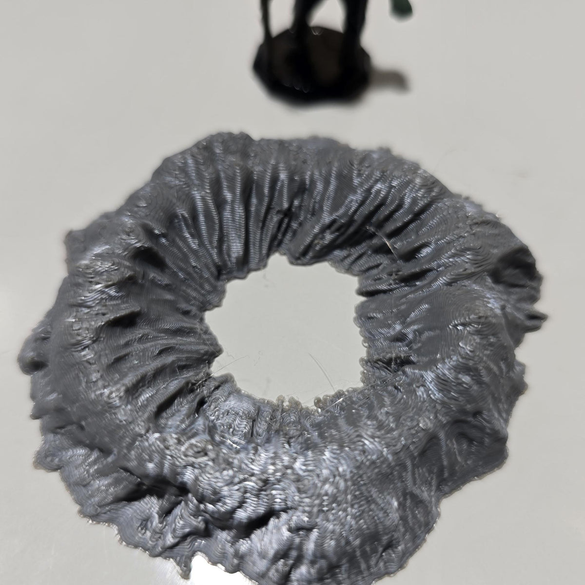 Sand Maw Sinkhole – 28mm Terrain Crater