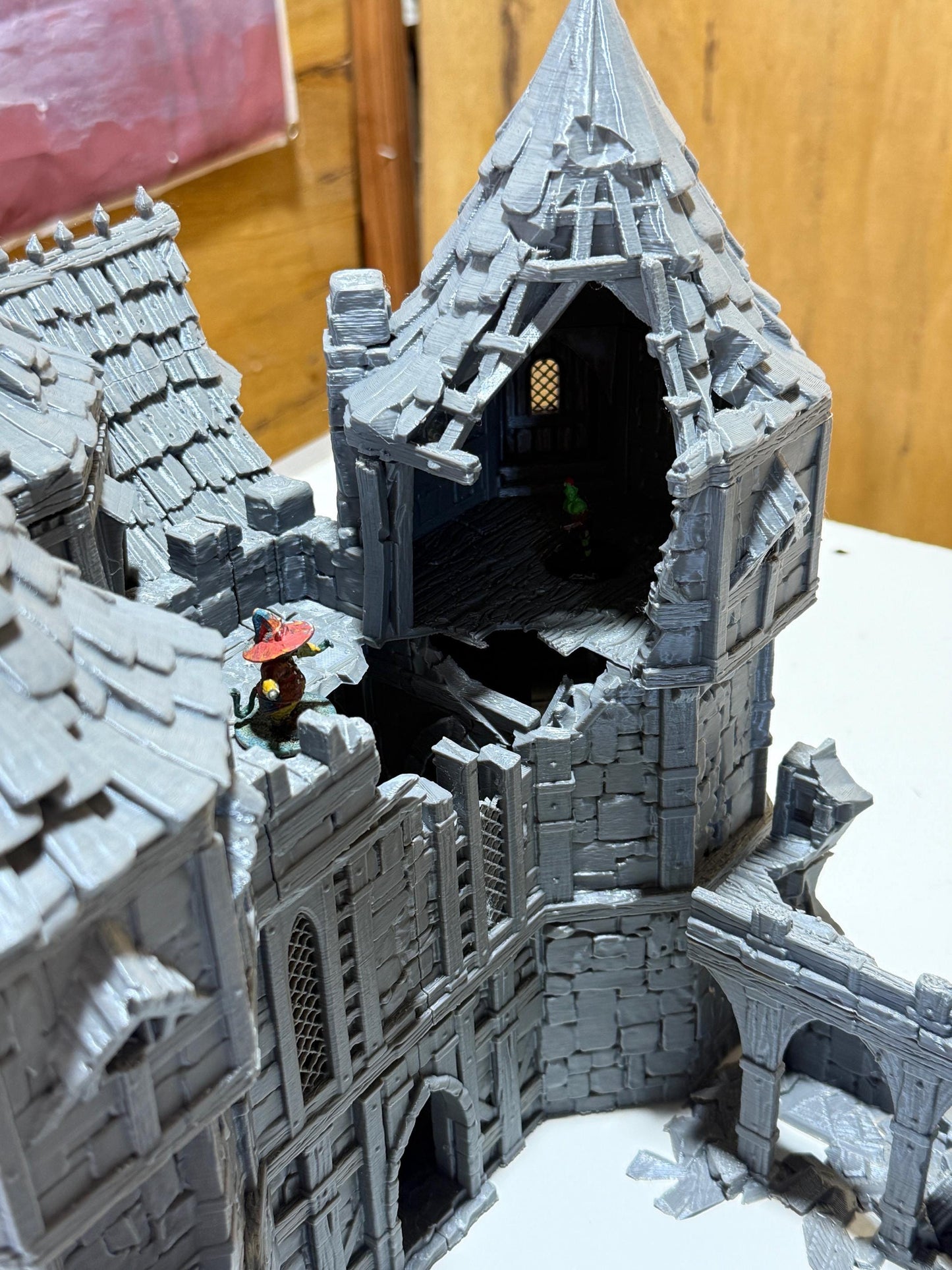 Merchant’s Gatehouse Ruin: Medieval Fantasy Fortified Building Terrain Standard Tabletop Terrain, Gaming, kingdom of Guardia