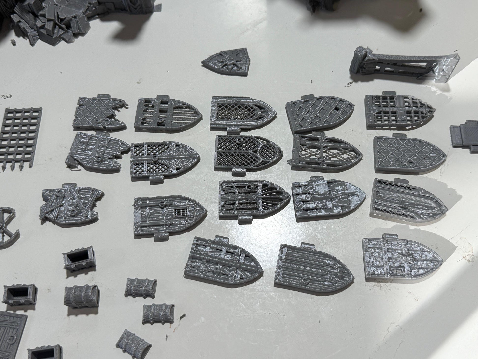 Merchant’s Gatehouse Ruin: Medieval Fantasy Fortified Building Terrain Standard Tabletop Terrain, Gaming, kingdom of Guardia