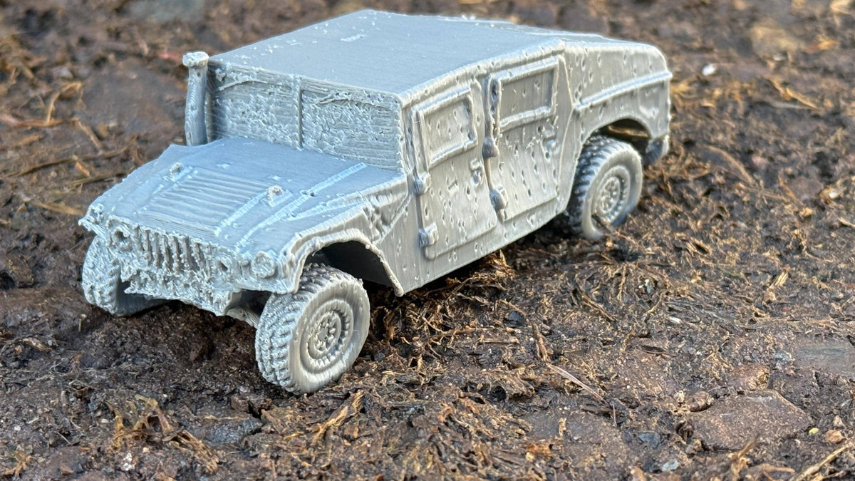 Destroyed Armored Humvee: (HMMWV) Modern Military Vehicle, Model Railroading, and Wargaming