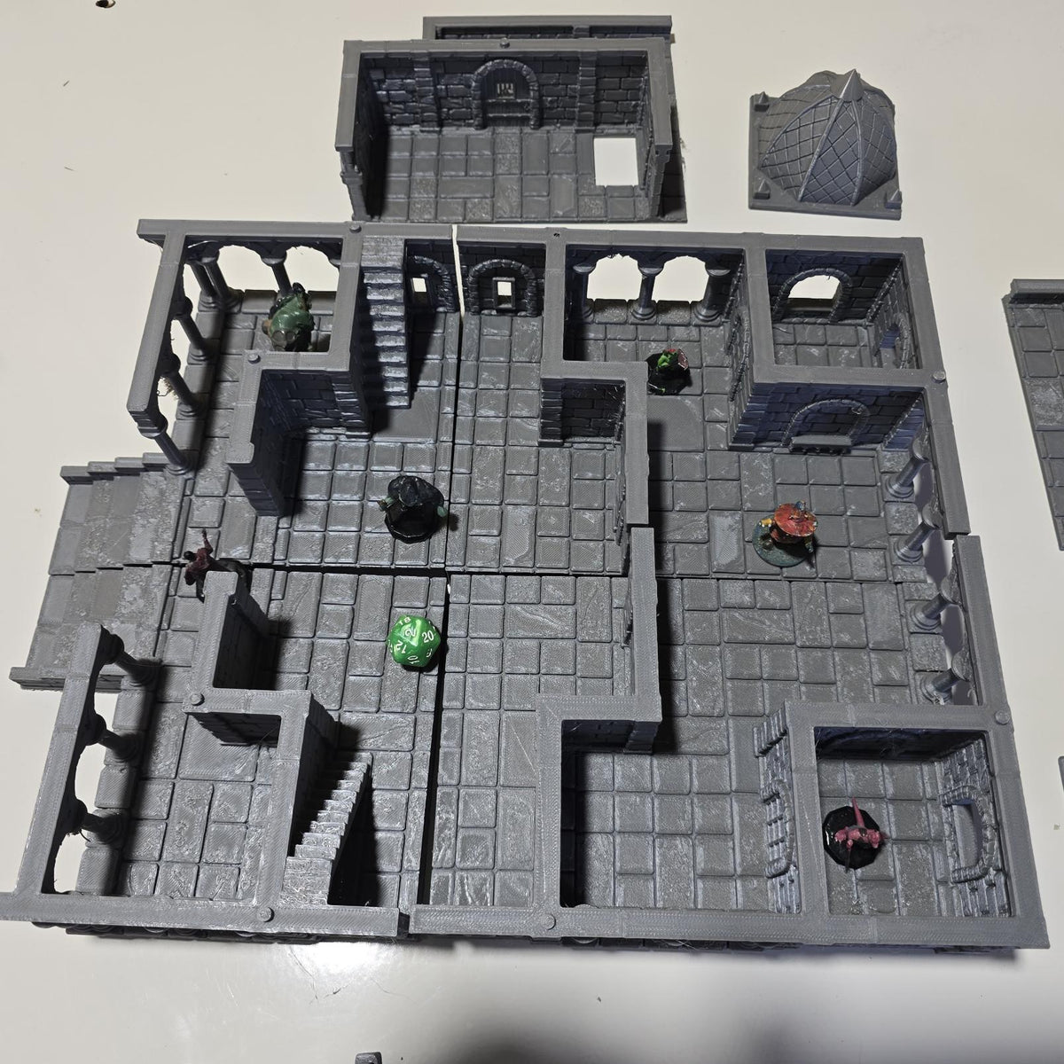 Grand Tribunal 7 - City of Abauros – 28mm Fantasy Stone Structure, 3D Printed Unpainted PLA Terrain