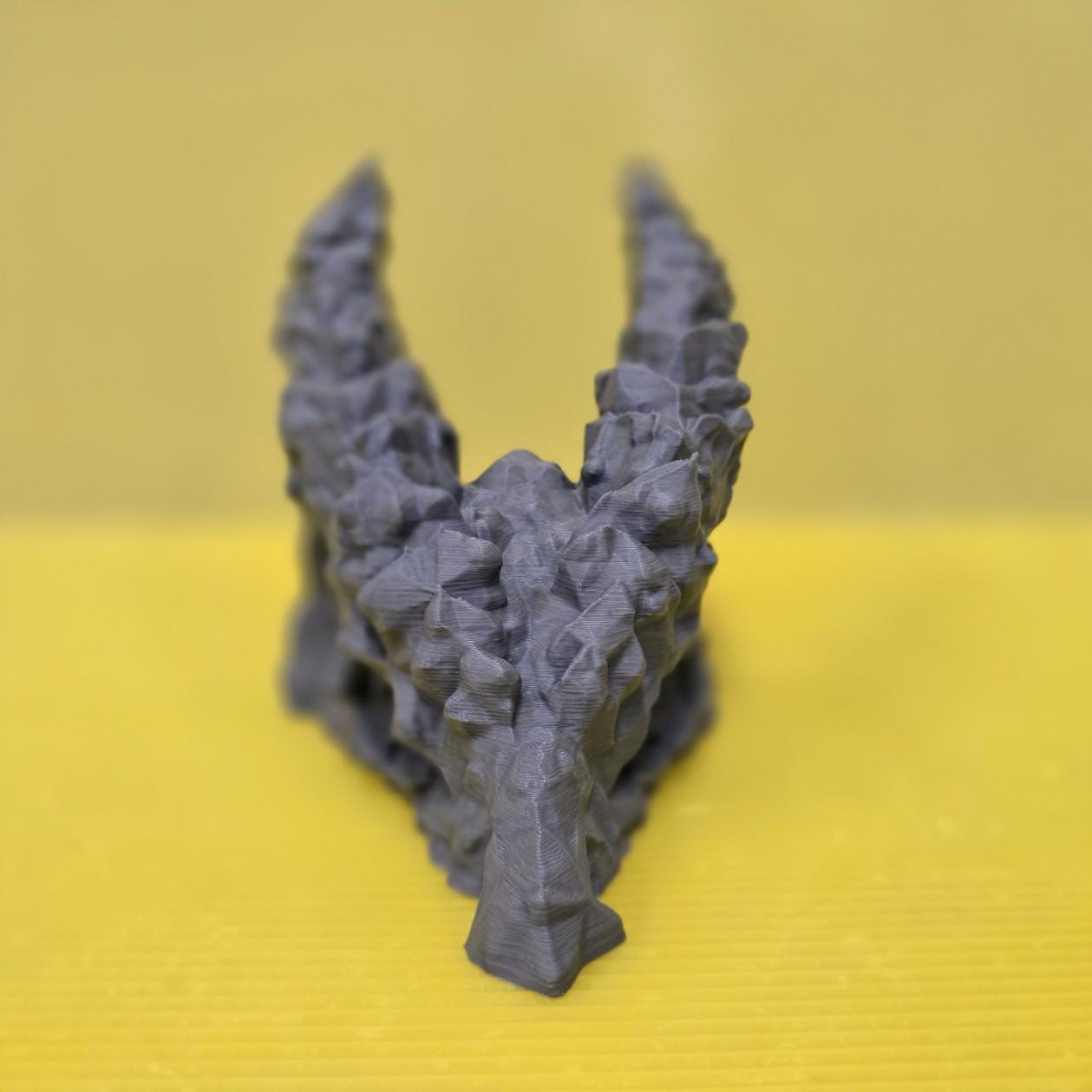 28mm Dragon Skull Cave Entrance – 3D Printed Unpainted PLA Terrain