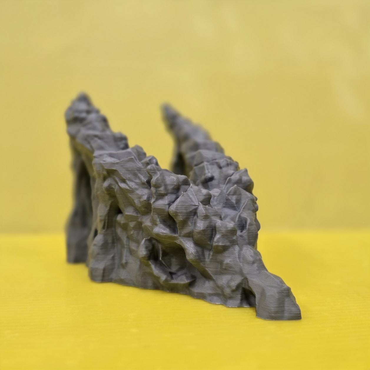 28mm Dragon Skull Cave Entrance – 3D Printed Unpainted PLA Terrain