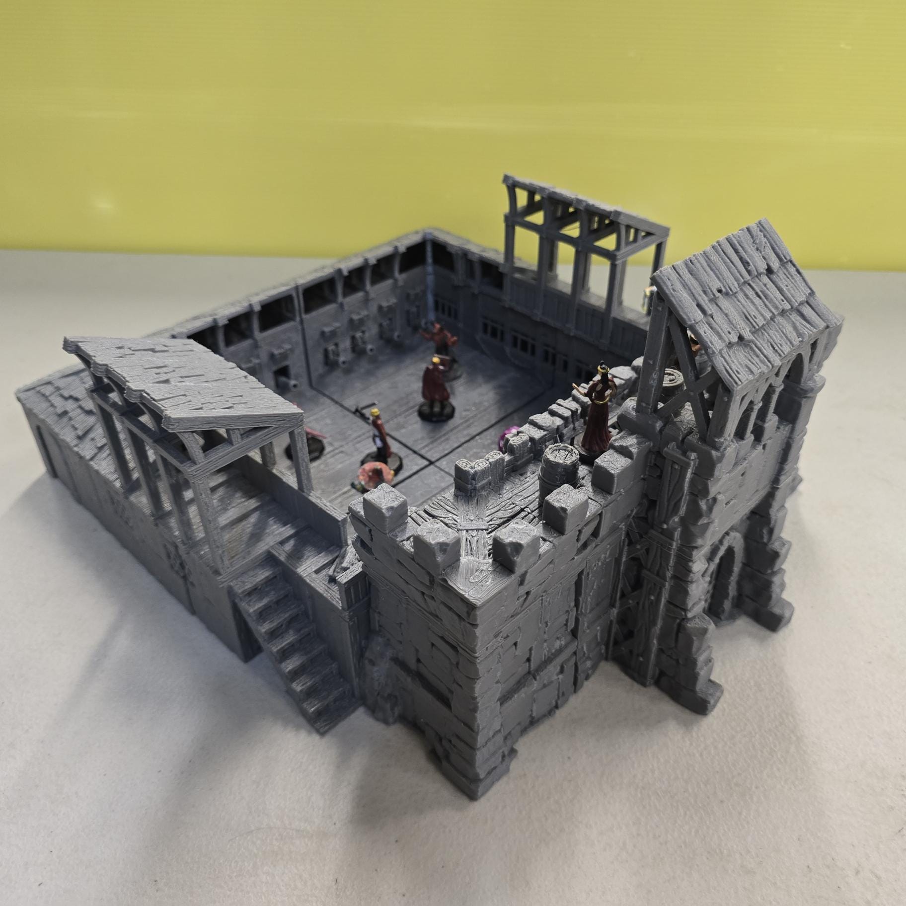 Baethgen Battle Zone – 28mm Medieval City Arena Fight Pit, 3D Printed Unpainted PLA Terrain