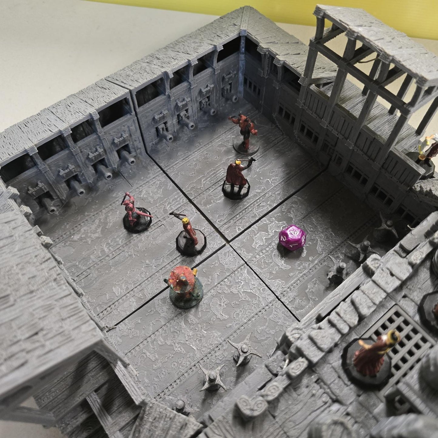 Baethgen Battle Zone – 28mm Medieval City Arena Fight Pit, 3D Printed Unpainted PLA Terrain