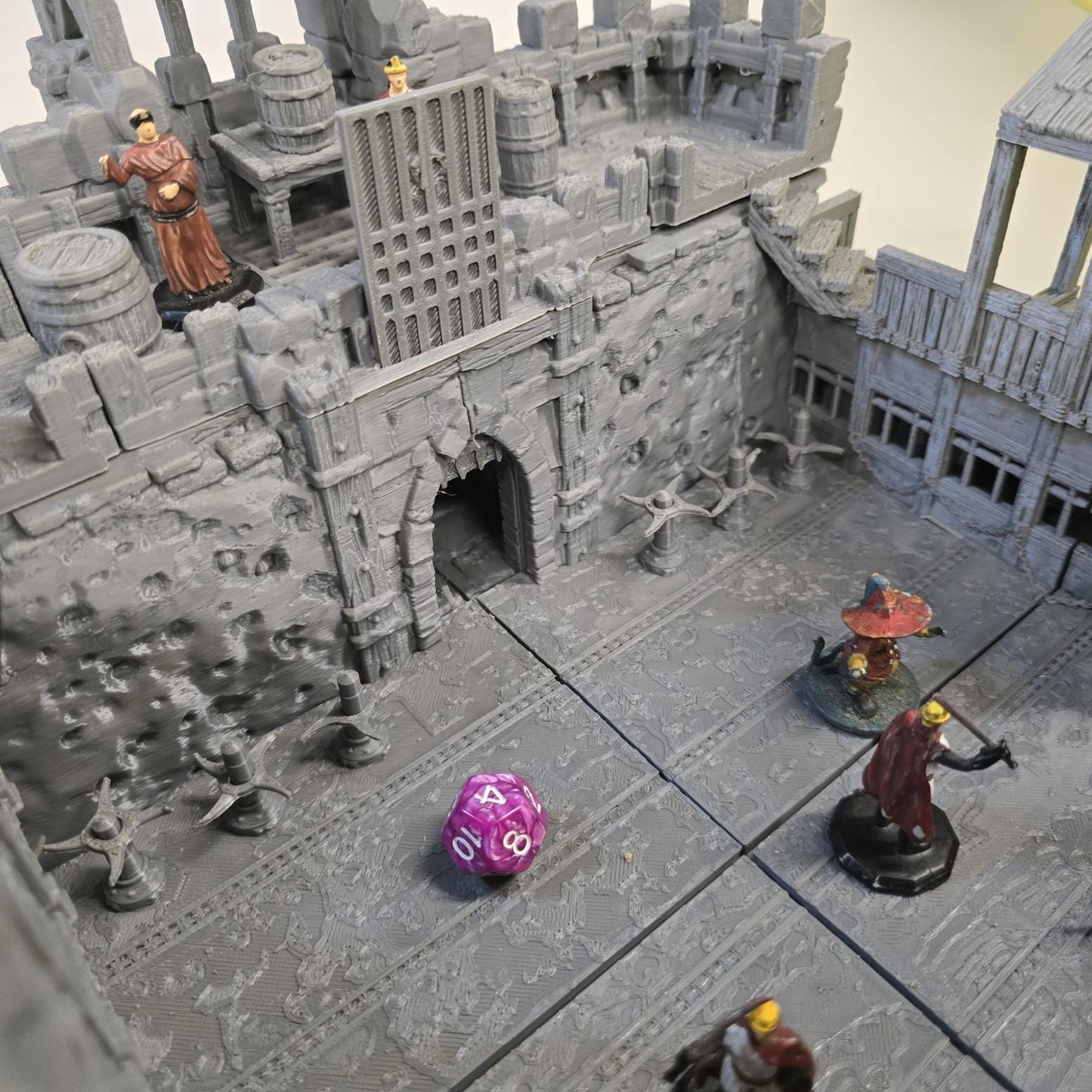 Baethgen Battle Zone – 28mm Medieval City Arena Fight Pit, 3D Printed Unpainted PLA Terrain