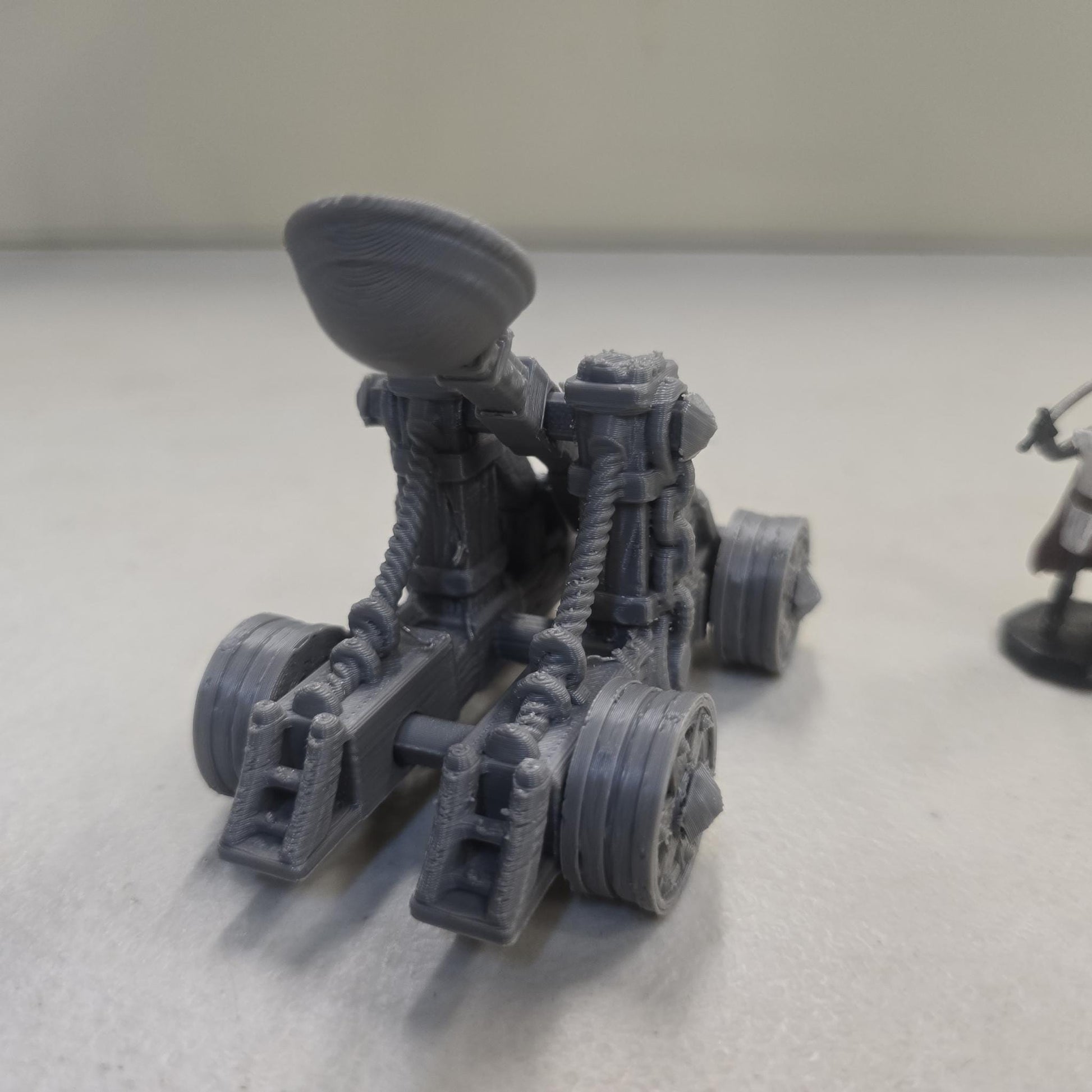 Guardia Kingdom Catapult – 28mm 3D Printed Unpainted PLA Siege Engine Terrain