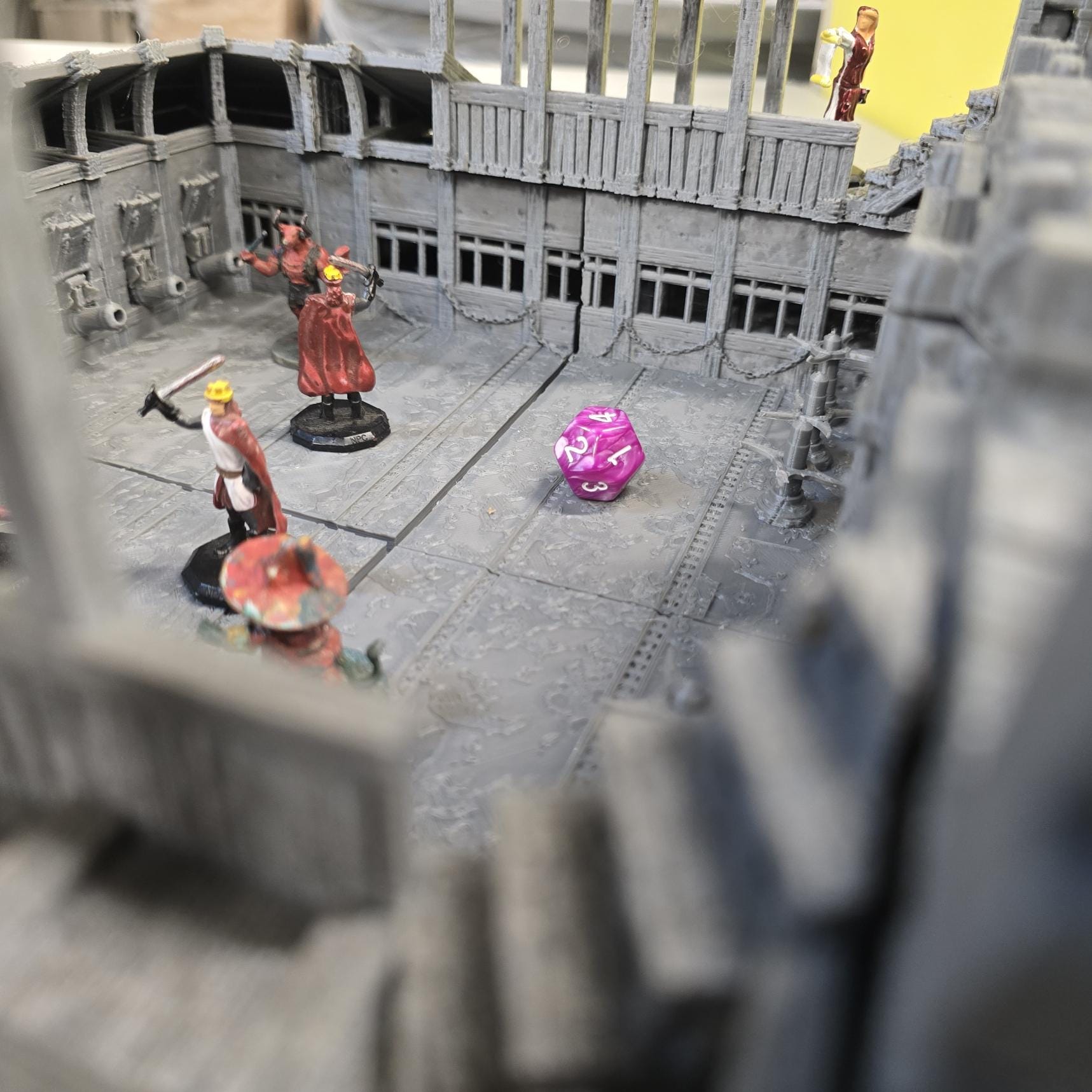 Baethgen Battle Zone – 28mm Medieval City Arena Fight Pit, 3D Printed Unpainted PLA Terrain