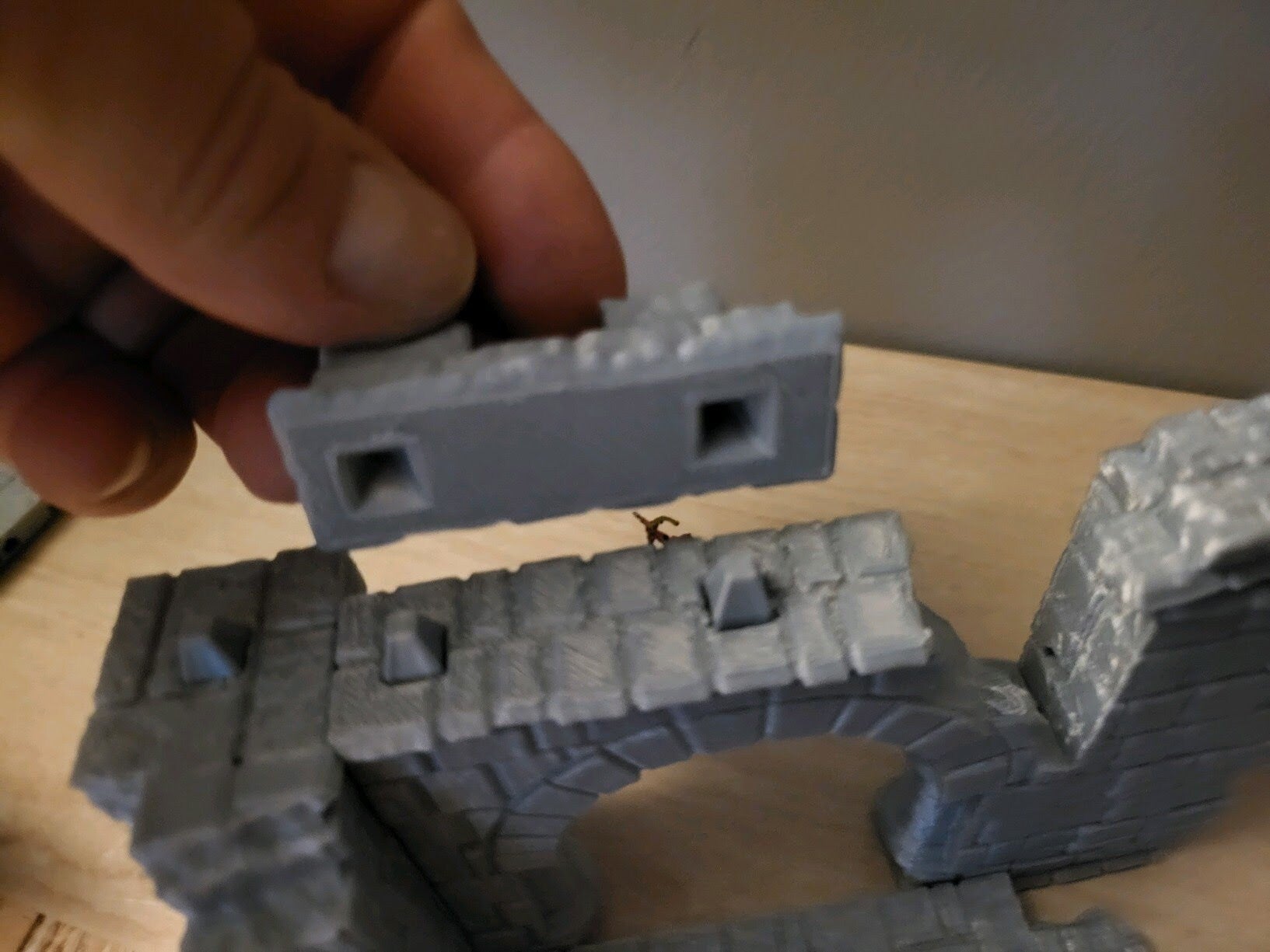 Small Castle Ruins Kit, 28mm Scale, Tabletop Terrain, Gaming Miniature, Tabletop Scenery